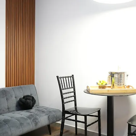 Azurè Luxe 2 * Tirana